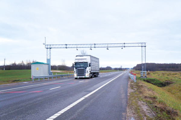 В республике Беларусь отменен сбор за проезд грузовиков и автобусов иностранных перевозчиков